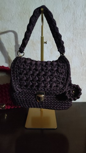 Borsa all uncinetto fatta - borsa,